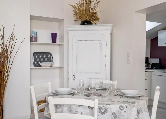 Calme, Wifi, Proche Pornic, 4 Pers. - Fr-1-306-1058 Hébergement de vacances *